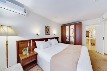 Rooms and prices